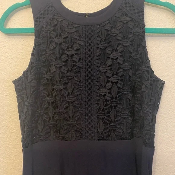 Navy Blue Anne Taylor Dress - Picture 6 of 6